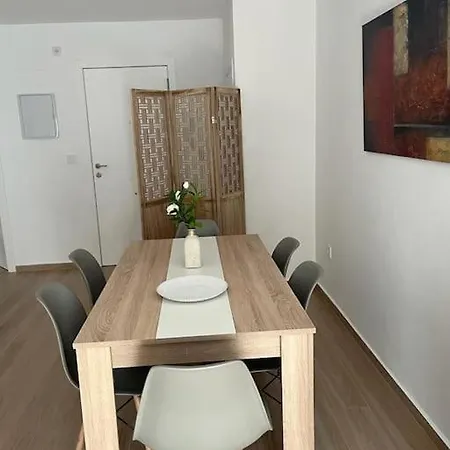 Alqamar Apartment