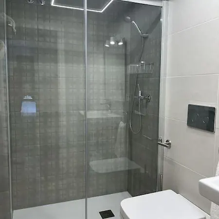 Alqamar Apartment *